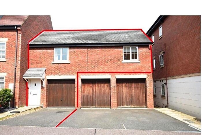 2 Bedroom Flat To Rent In With Garage - Proclamation Avenue, Rothwell, Kettering, NN14