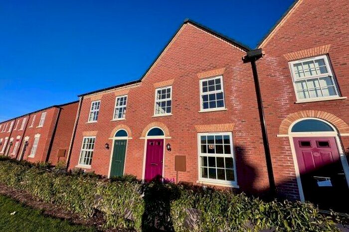 3 Bedroom Town House To Rent In Excelsior Way, Loughborough, LE12