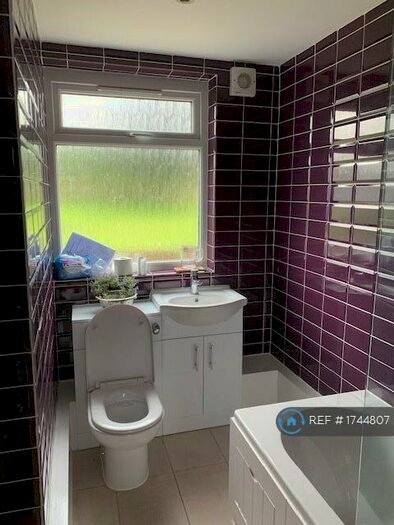 2 Bedroom Maisonette To Rent In Trevithick Drive, Dartford, DA1