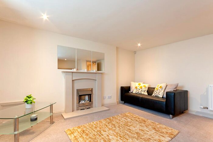 1 Bedroom Flat To Rent In Holburn Street, The City Centre, Aberdeen, AB10