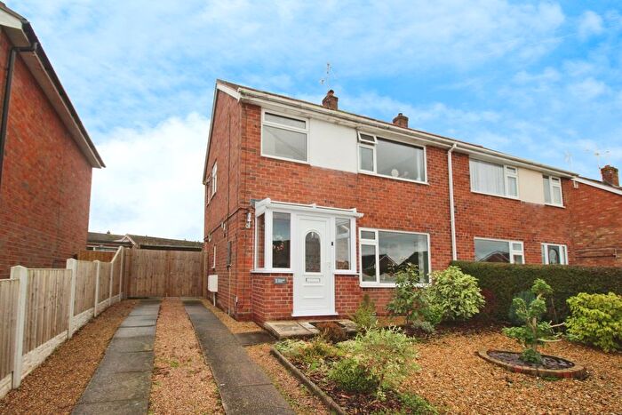 3 Bedroom Semi Detached House For Sale In Farcroft Drive, Market Drayton, Shropshire, TF9