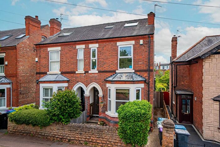 4 Bedroom Semi-Detached House For Sale In Pierrepont Road, West Bridgford, NG2