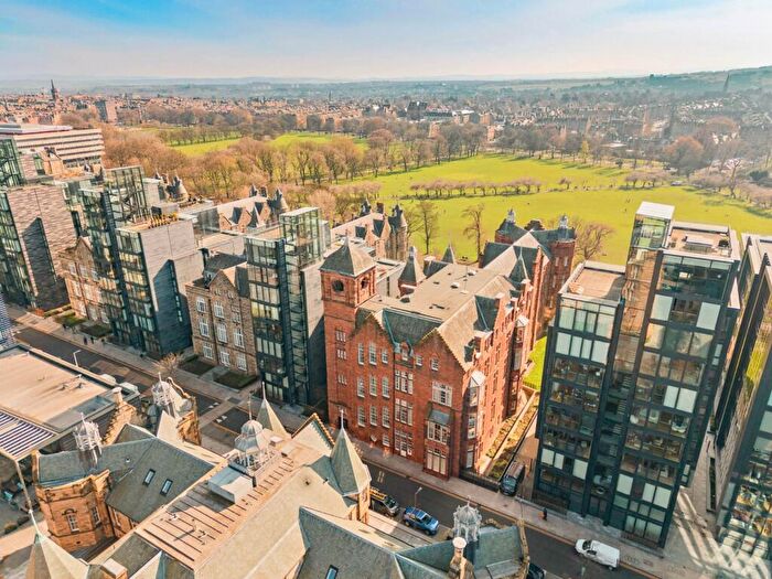 3 Bedroom Apartment For Sale In Simpson Loan, Quartermile, Edinburgh, EH3