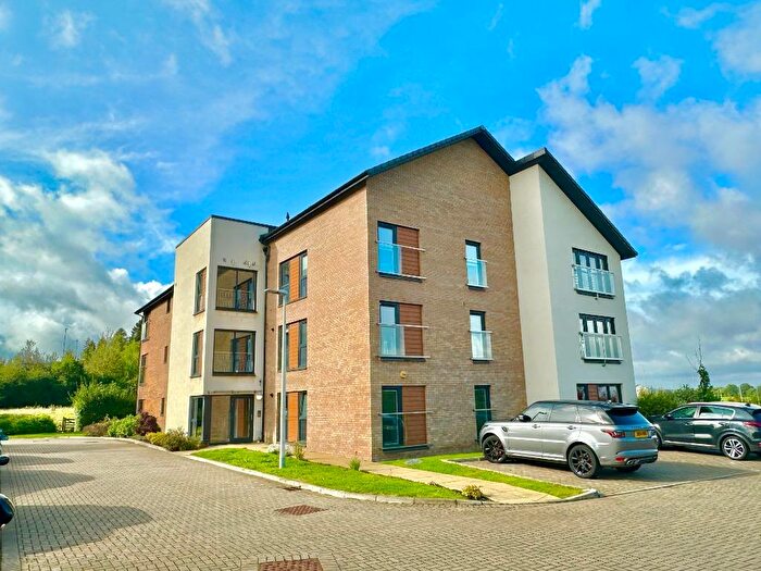 2 Bedroom Flat To Rent In Gardenia Gate, Philipshill, East Kilbride, G74