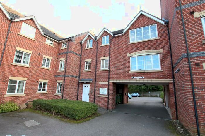 1 Bedroom Flat To Rent In Bluebell Rise, Grange Park, Northampton, NN4