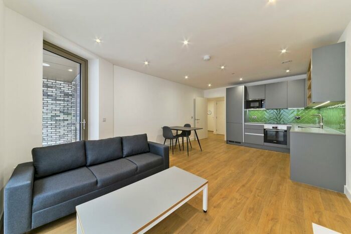 1 Bedroom Flat To Rent In Dress Makers House, Blair Street, Aberfeldy Village, London, E14