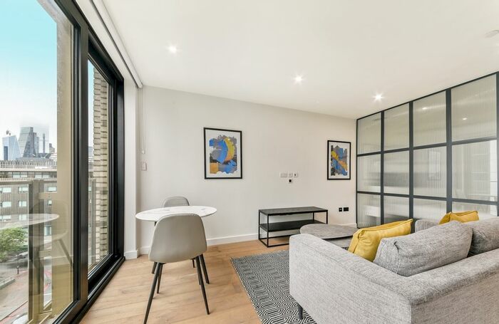 Studio To Rent In Emery Wharf, London Dock, Wapping, E1W