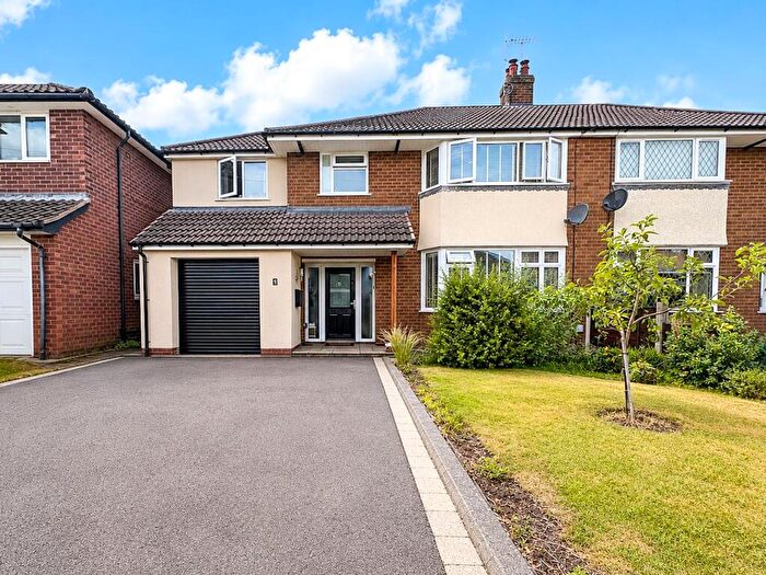 4 Bedroom House For Sale In Brooklands Road, Congleton, CW12