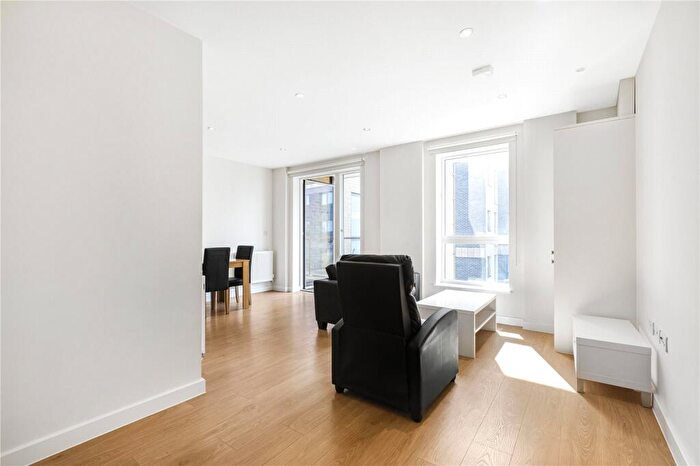 1 Bedroom Apartment To Rent In Boulcott Street, Limehouse, London, E1