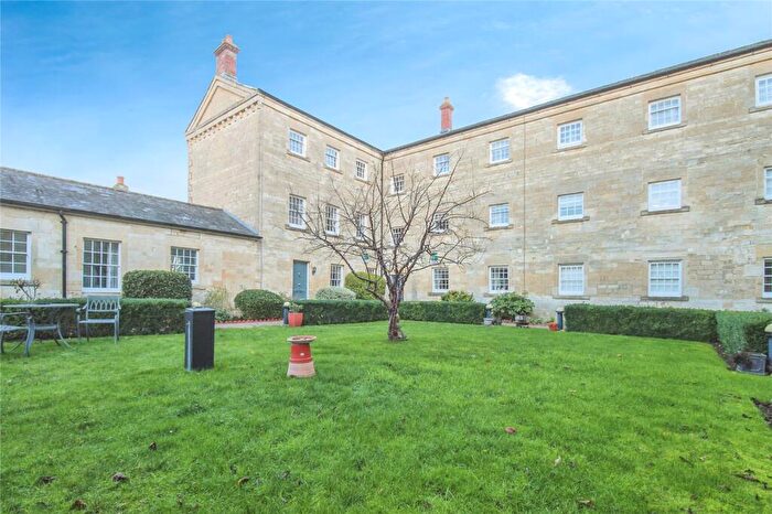 3 Bedroom Apartment For Sale In St. George's Court, Semington, BA14