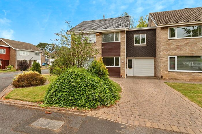 3 Bedroom Link Detached House For Sale In Spitalfields, Yarm, Durham, TS15