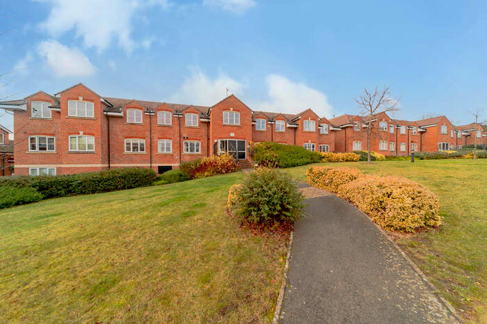 2 Bedroom Apartment To Rent In Bells Hill Green, Stoke Poges, SL2