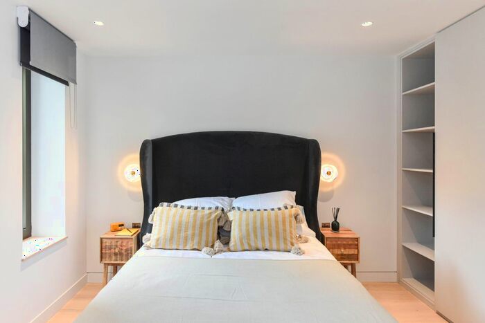 1 Bedroom Flat To Rent In Ganton Street, Carnaby, W1F
