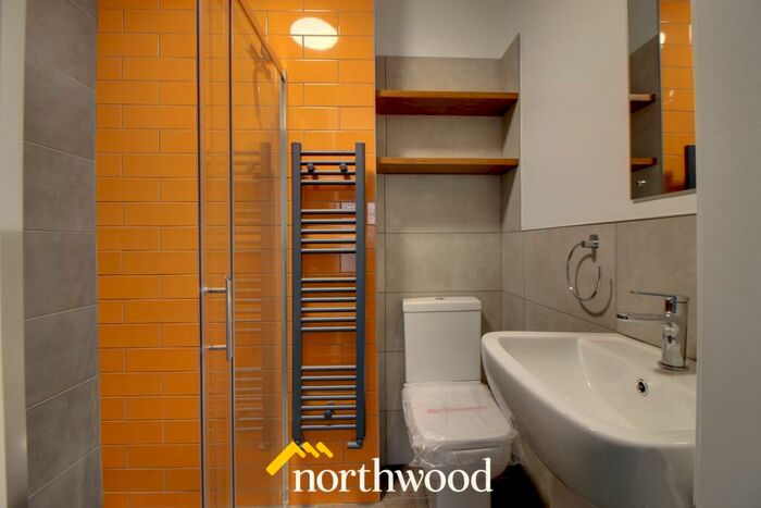 2 Bedroom Bungalow To Rent In Ashburnham Road, Thorne, Doncaster, DN8