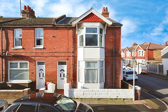 2 Bedroom End Terrace House For Sale In Sydney Road, Eastbourne, BN22