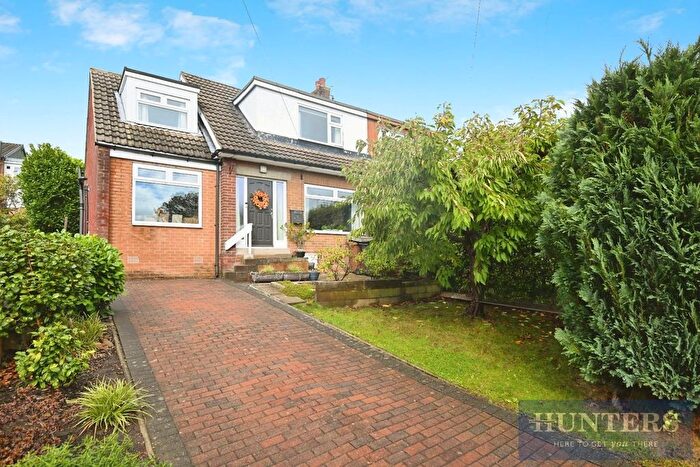 4 Bedroom Semi-Detached House For Sale In The Lilacs, Guiseley, Leeds, LS20