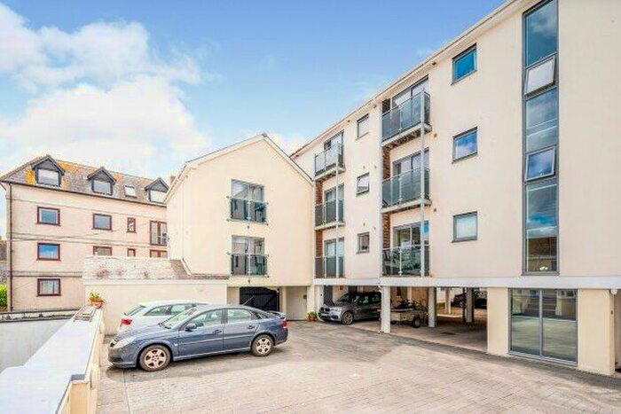 3 Bedroom Flat To Rent In Friars Lane, Plymouth, PL1