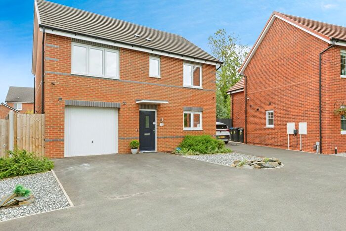 4 Bedroom Detached House For Sale In Milbanke Close, Earl Shilton, LE9