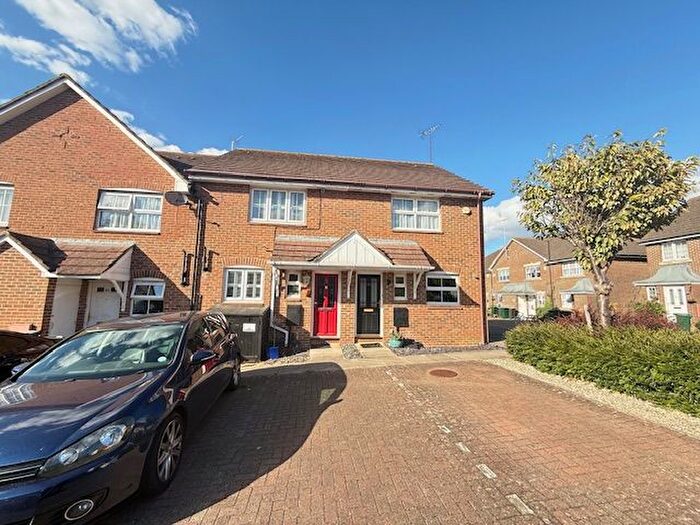 2 Bedroom Semi-Detached House To Rent In Highfield, Watford, WD19