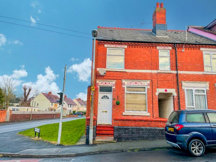 3 Bedroom Terraced House To Rent In Barnett Street, Wordsley, Stourbridge, West Midlands, DY8