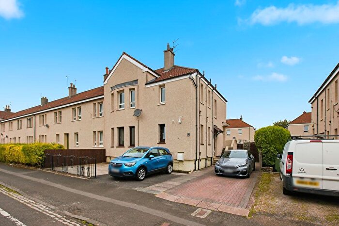 2 Bedroom Flat For Sale In Motehill Road, Paisley, PA3