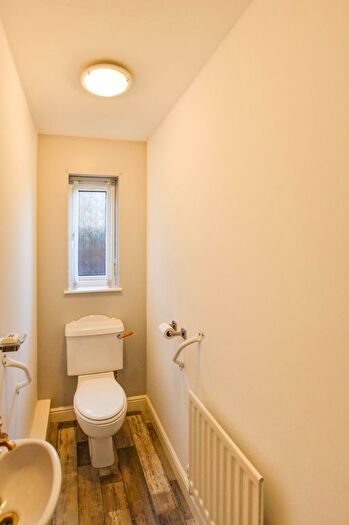 5 Bedroom Detached House For Sale In Priory Wynd, Kilwinning, KA13