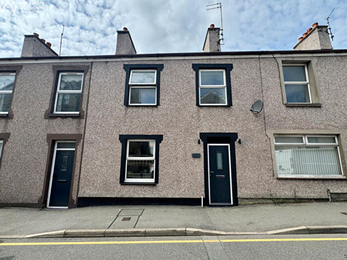 2 Bedroom Terraced House For Sale In Newry Street, Holyhead, Anglesey, LL65