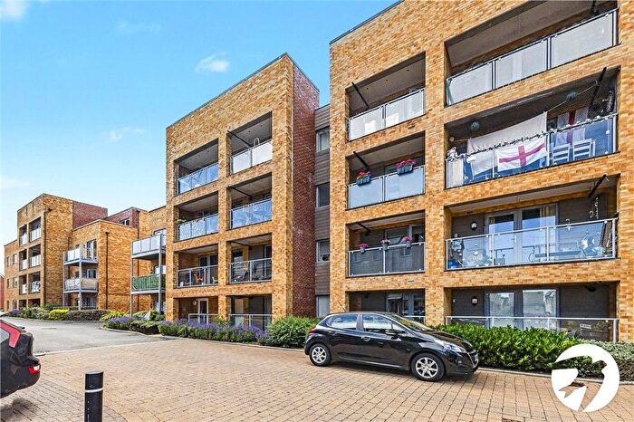 2 Bedroom Flat To Rent In Discovery Drive, Swanley, Kent, BR8