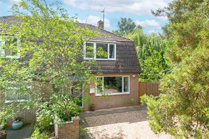 3 Bedroom Semi-Detached House For Sale In Lake Road, East Hagbourne, Didcot, Oxfordshire, OX11