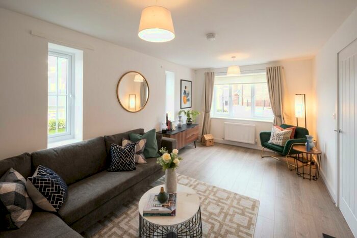 3 Bedroom Detached House To Rent In Trouton Drive, Rugby, Houlton, CV23