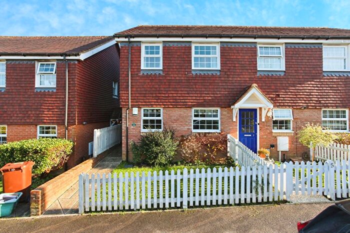 3 Bedroom End Terrace House For Sale In Canon Jeffreys Court, Hawkhurst, Cranbrook, Kent, TN18