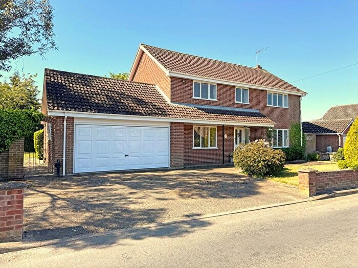 4 Bedroom Detached House For Sale In Botesdale, IP22