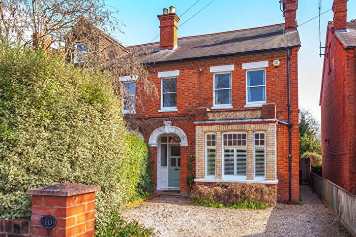 4 Bedroom Semi Detached House For Sale In Kidmore Road, Caversham Heights, Reading, RG4