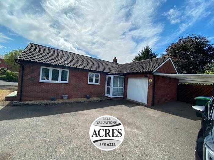 3 Bedroom Detached Bungalow For Sale In Jill Avenue, Birmingham, B43