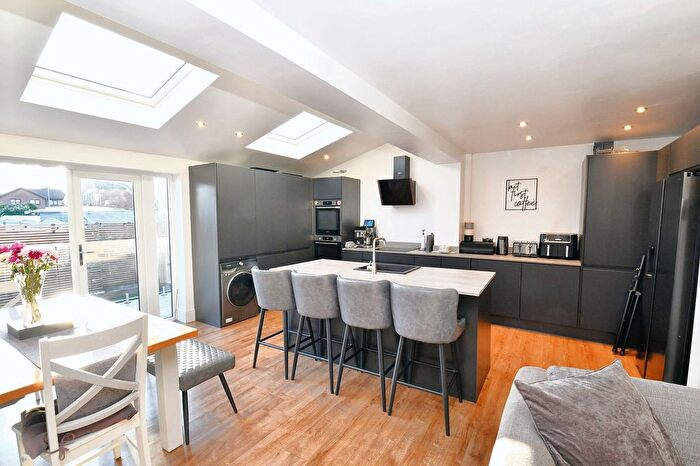 3 Bedroom Semi-Detached House For Sale In Holden Road, Leigh, WN7