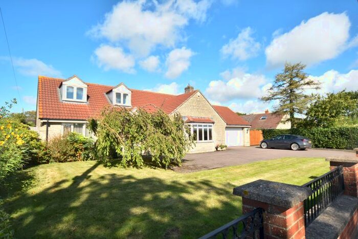4 Bedroom Detached House For Sale In Langport Road, Somerton, TA11