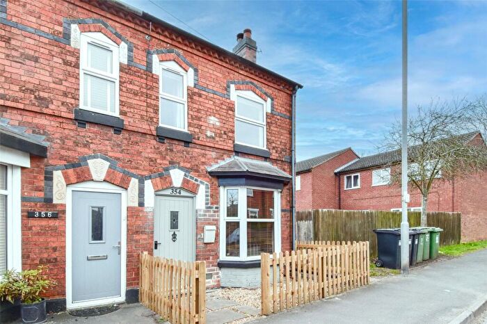 2 Bedroom End Of Terrace House To Rent In Evesham Road, Redditch, Worcestershire, B97