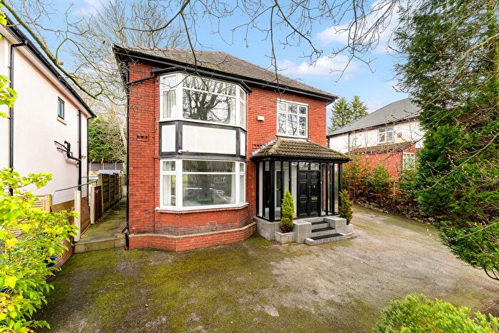 4 Bedroom Detached House For Sale In Bury Old Road, Prestwich, M25