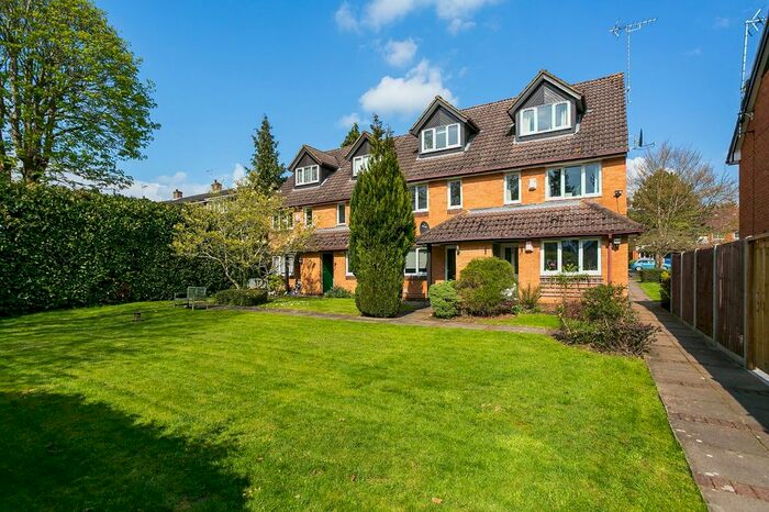 1 Bedroom Flat To Rent In Melrose Place, Watford, Hertfordshire, WD17