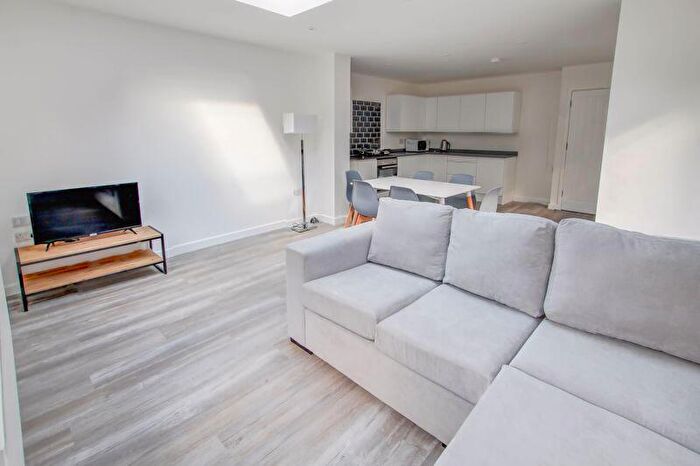 1 Bedroom Terraced House To Rent In Room, Bishop Westall Road, Exeter, EX2