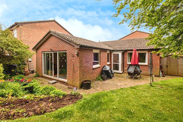 3 Bedroom Bungalow For Sale In Foxhill, Peacehaven, BN10