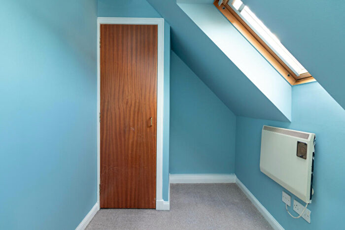 2 Bedroom Flat For Sale In Glenagnes Road, Dundee, DD2