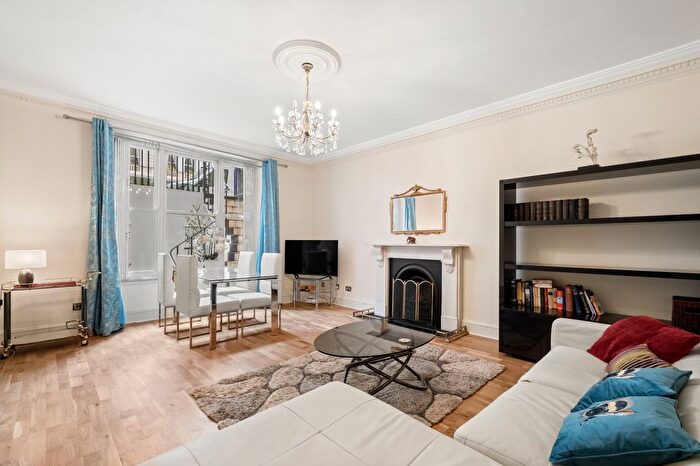 2 Bedroom Flat To Rent In Queens Gate Terrace, South Kensington, SW7