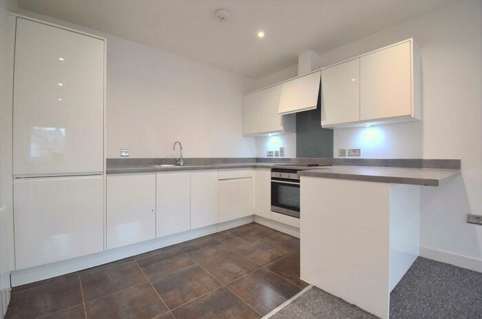 1 Bedroom Apartment To Rent In Edison House, - Winchester Road, Basingstoke, RG21