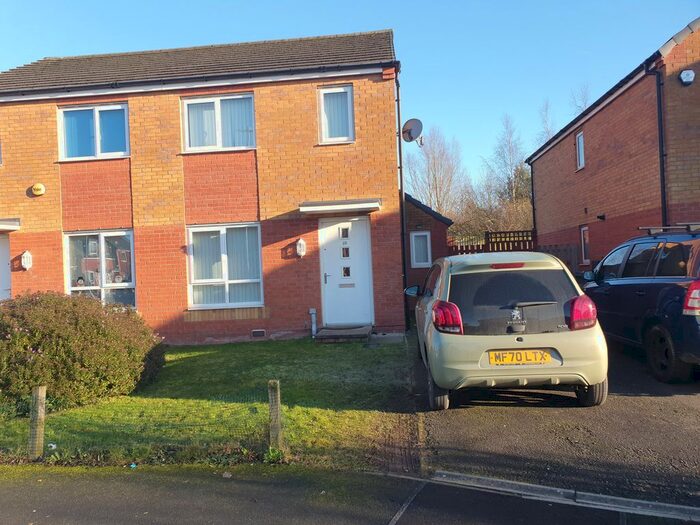 2 Bedroom Semi-Detached House To Rent In Overlinks Road, Manchester M11