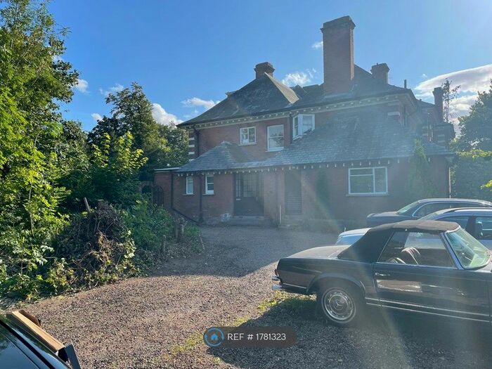 1 Bedroom Flat To Rent In Canterbury Road, Faversham, ME13