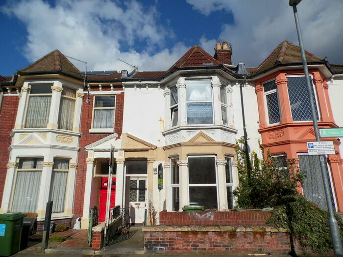 2 Bedroom Flat To Rent In Derby Road, North End, PO2