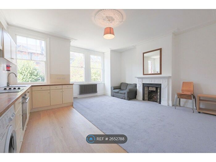 4 Bedroom Maisonette To Rent In Goldhurst Terrace, London, NW6