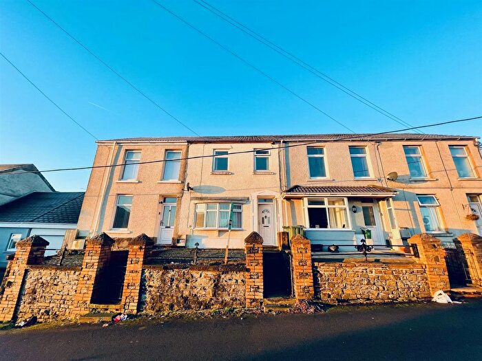 3 Bedroom Terraced House For Sale In Bank Road, Llangennech, Llanelli, SA14
