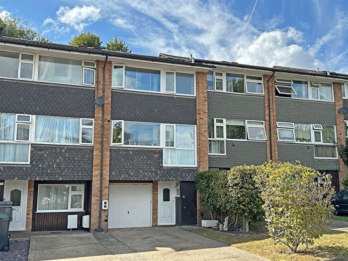 3 Bedroom Terraced House For Sale In Nash Drive, Redhill, RH1